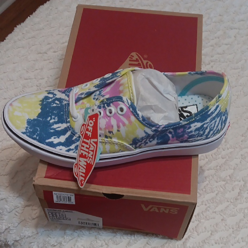 Vans Tie-Dye Shoes
